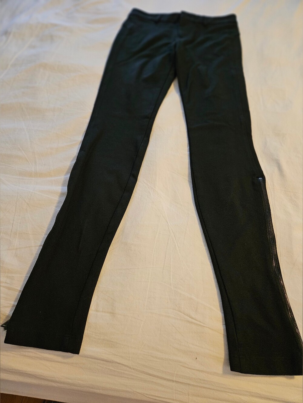 Vince Black Ponte Knit Riding Skinny Ankle Zip Pants 2)
